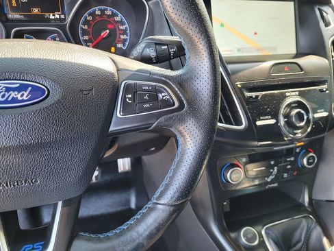 Used 2017 Ford Focus RS AWD/4WD image 21