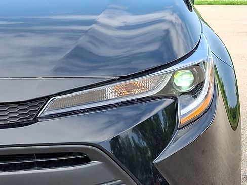 Used 2024 Toyota Corolla LE FWD image 27