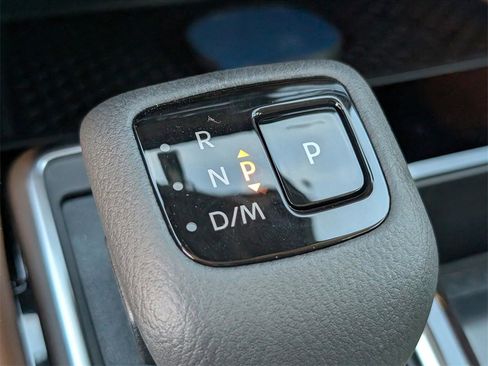 New 2026 Nissan Pathfinder Platinum image 30