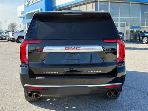 Certified 2023 GMC Yukon Denali w/ Denali Reserve Package image 4