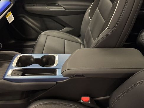 New 2026 Chevrolet Equinox EV LT image 16