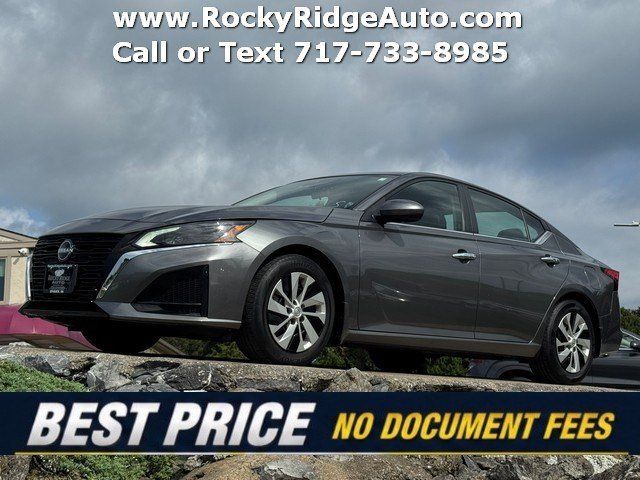 Used 2023 Nissan Altima 2.5 S FWD image 1