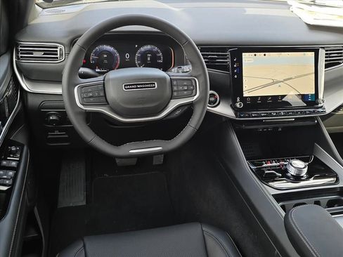 New 2026 Jeep Grand Wagoneer Limited image 5