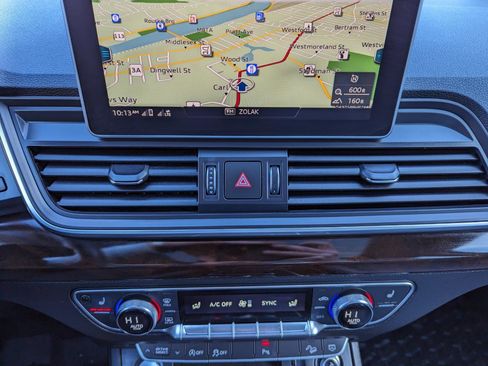 Used 2018 Audi Q5 2.0T Premium Plus w/ Premium Plus Package image 22