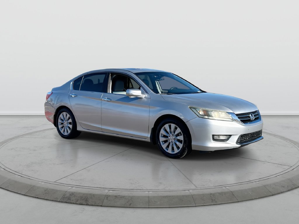Used 2015 Honda Accord EX-L image 2