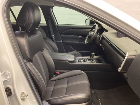 Used 2024 MAZDA CX-50 AWD 2.5 S w/ Cargo Package image 33