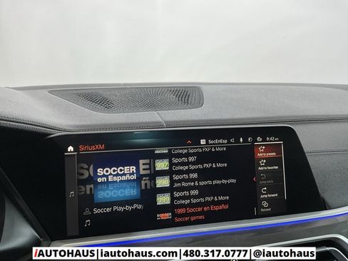 Used 2022 BMW X7 M50i image 37