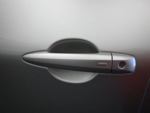 New 2026 Nissan Rogue Platinum image 14