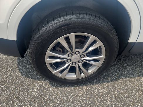 Used 2021 Cadillac XT5 Premium Luxury FWD image 8