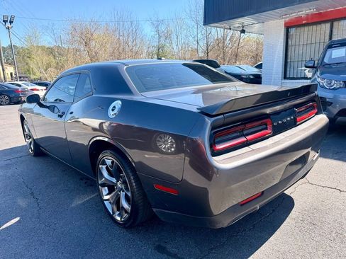 Used 2021 Dodge Challenger R/T RWD image 7
