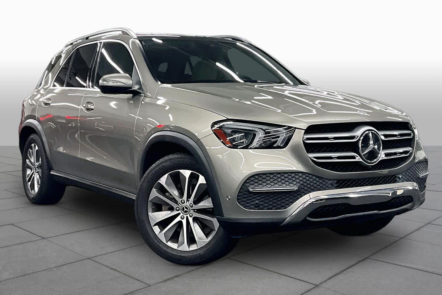 Used 2021 Mercedes-Benz GLE 350 4MATIC image 2