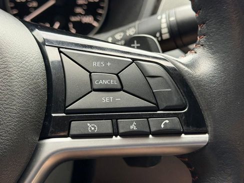 Used 2024 Nissan Altima 2.5 SR FWD image 20