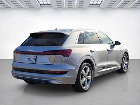 Used 2019 Audi e-tron Premium Plus AWD/4WD image 4