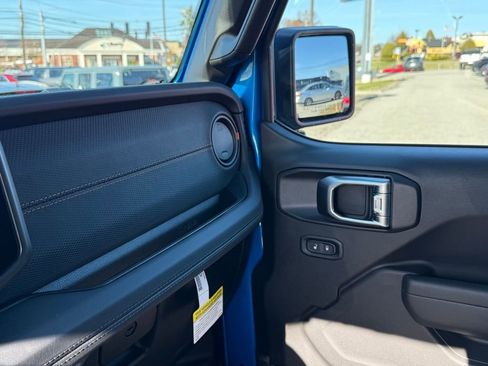 New 2026 Jeep Gladiator Mojave AWD/4WD image 22
