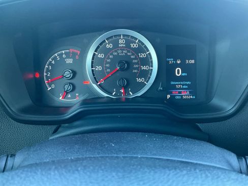 Used 2022 Toyota Corolla SE image 19