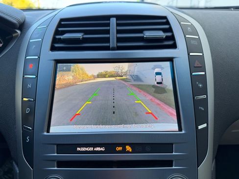 Used 2020 Lincoln MKZ Reserve w/ Elements Package image 29