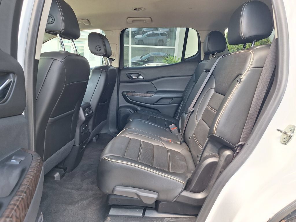 Used 2023 GMC Acadia Denali FWD image 12