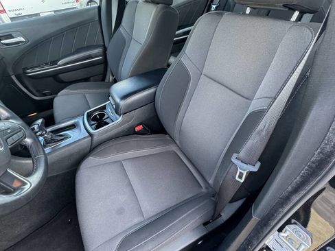 Used 2022 Dodge Charger SXT image 16
