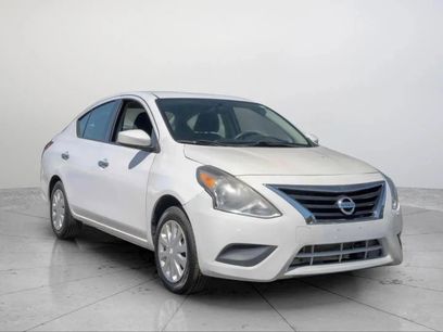 Used 2016 Nissan Versa SV