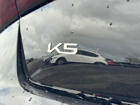 New 2026 Kia K5 LXS image 10