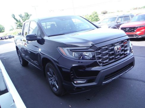 Used 2024 Honda Ridgeline TrailSport image 7