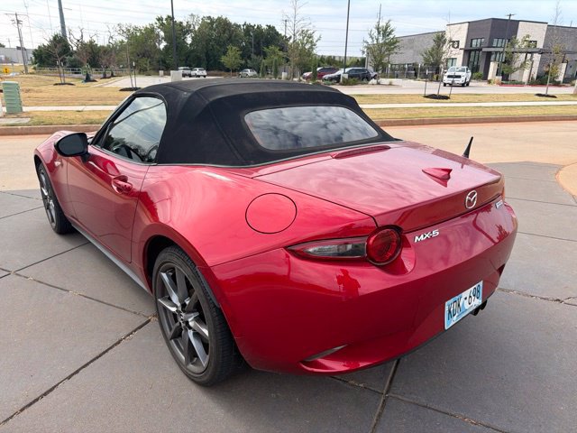 Used 2016 MAZDA MX-5 Miata Grand Touring RWD image 3