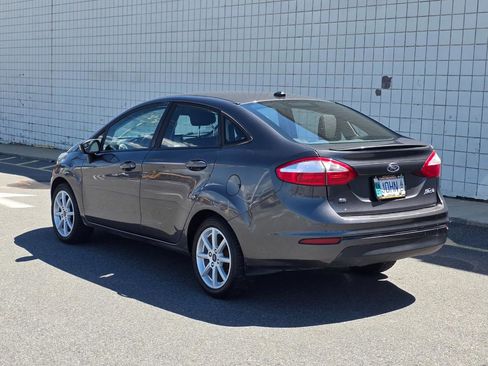 Used 2017 Ford Fiesta SE w/ Equipment Group 201A FWD image 5