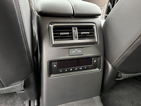 New 2026 MAZDA CX-90 Plug-In Hybrid w/ Preferred image 38