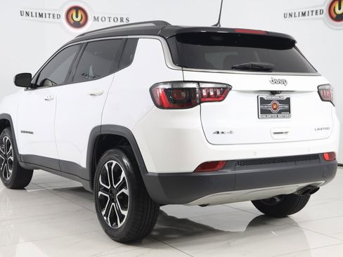 Used 2022 Jeep Compass Limited image 4