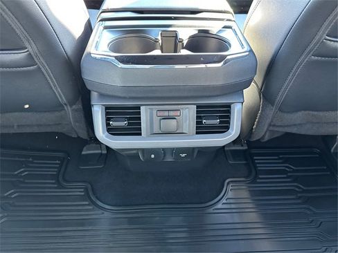 Used 2024 Ford F150 Lightning Lariat image 22