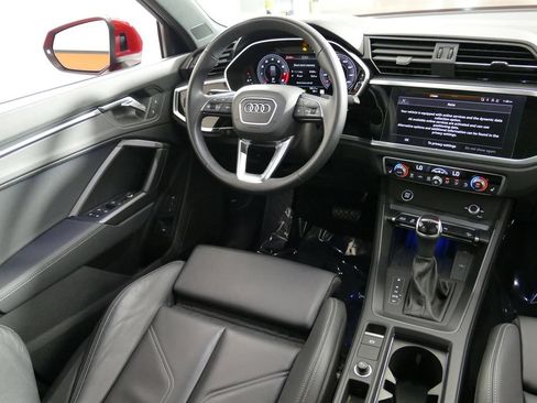 Used 2024 Audi Q3 2.0T Premium Plus AWD/4WD image 25