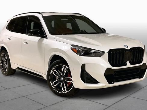 Certified 2024 BMW X1 xDrive28i w/ M Sport Package image 3