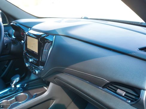 Used 2023 Chevrolet Traverse Premier w/ Redline Edition FWD image 18