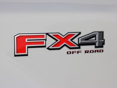 Used 2025 Ford F450 Platinum w/ Platinum Plus Package AWD/4WD image 20