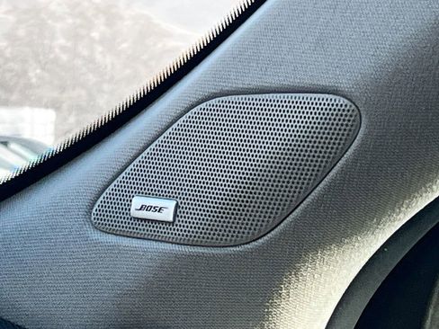 Used 2023 Cadillac XT4 Luxury w/ Cold Weather Package image 19