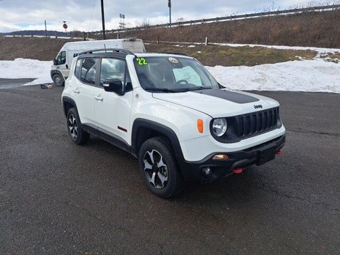 Used 2022 Jeep Renegade Trailhawk w/ Trailer Tow Group image 2