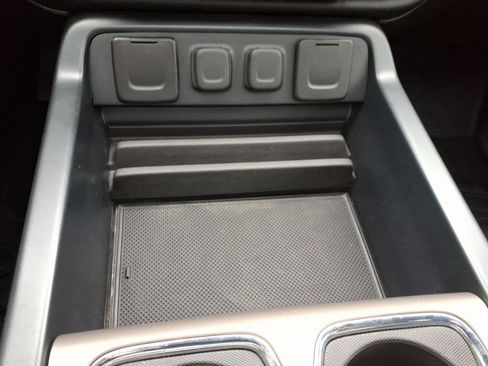 Used 2017 GMC Sierra 1500 Denali w/ Denali Ultimate Package image 13