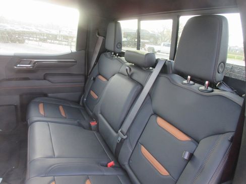 New 2026 GMC Sierra 1500 AT4 w/ AT4 Premium Package image 15