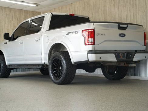 Used 2017 Ford F150 XLT w/ Equipment Group 302A Luxury AWD/4WD image 7