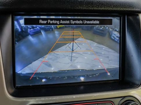 Used 2015 GMC Yukon Denali w/ Touring Package AWD/4WD image 30