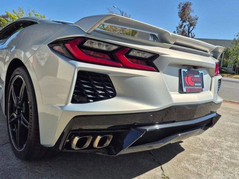 Used 2021 Chevrolet Corvette Stingray Preferred Cpe w/ Z51 Performance Package image 26