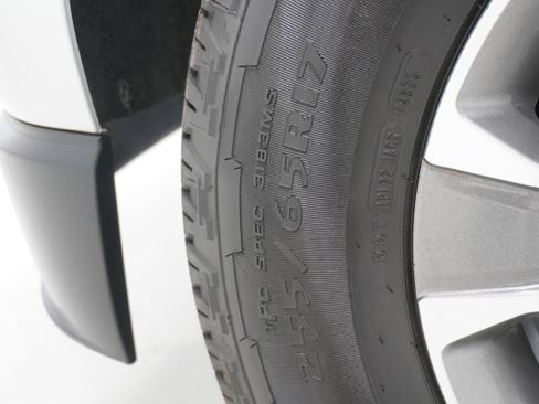 Used 2018 Chevrolet Colorado Z71 image 26