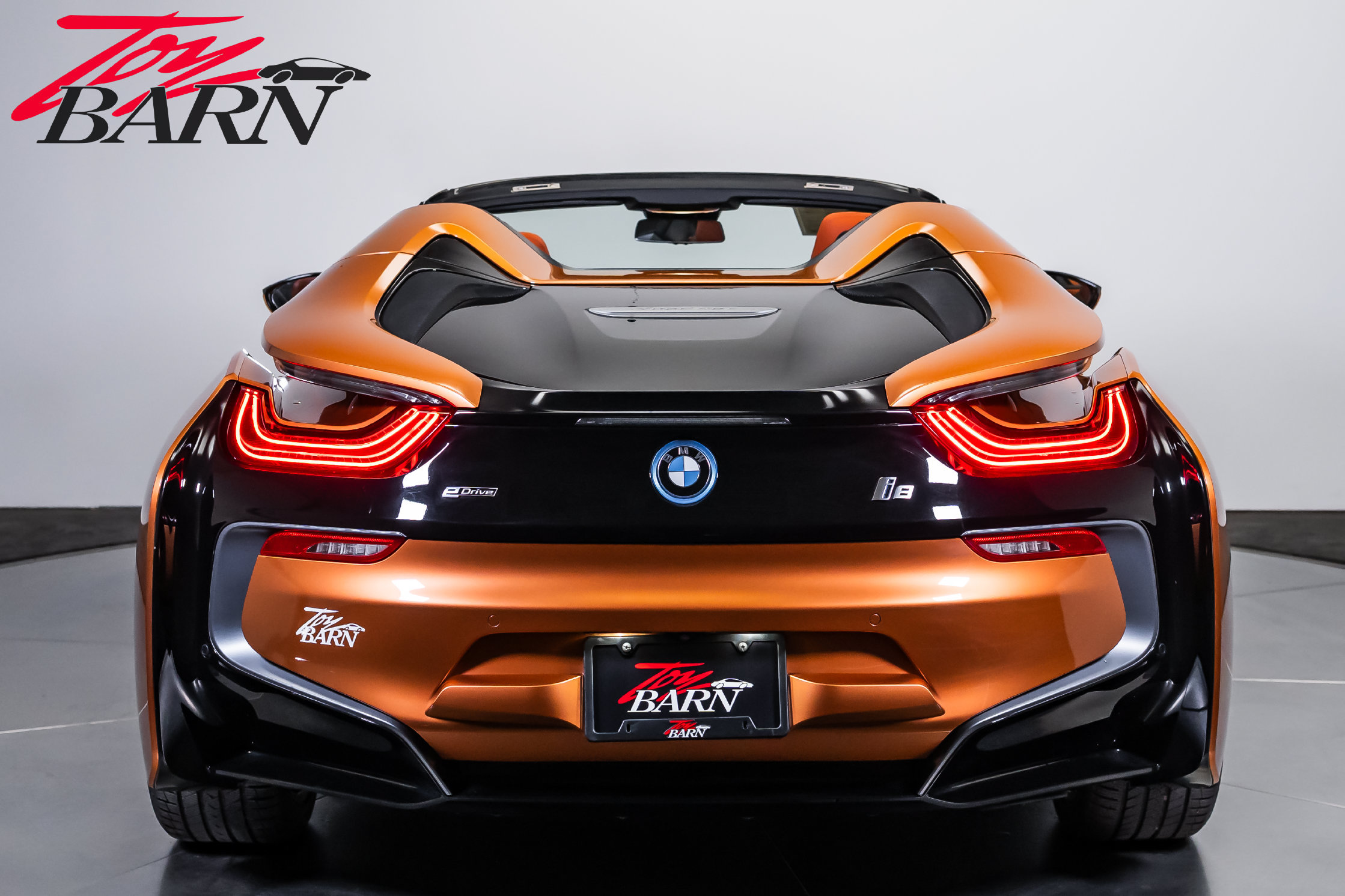 Used 2019 BMW i8 Roadster AWD/4WD image 4