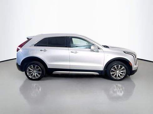 Used 2019 Cadillac XT4 Premium Luxury w/ Driver Awareness Package FWD image 11