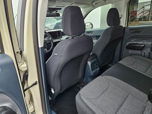 Used 2024 Ford Maverick XLT w/ XLT Luxury Package image 19