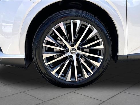 Used 2025 Lexus RX 350 Premium Plus w/ Accessory Package (Z1) FWD image 11