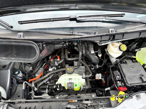 Used 2023 Ford E-Transit Low Roof image 23