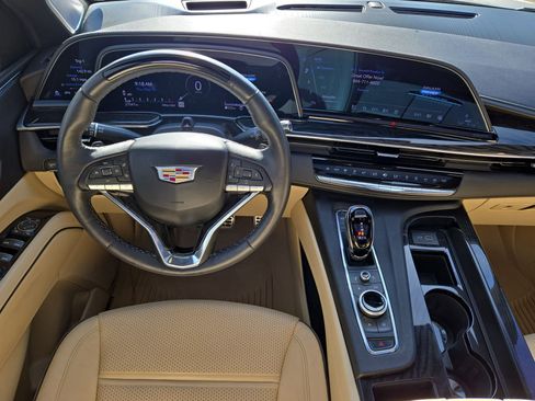 Certified 2024 Cadillac Escalade Premium Luxury w/ Performance Package AWD/4WD image 14