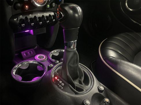 Used 2013 MINI Cooper S image 26