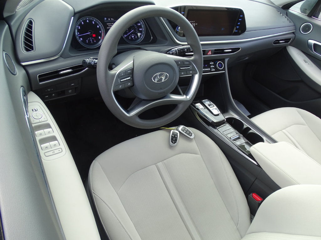 Used 2023 Hyundai Sonata SEL FWD image 7